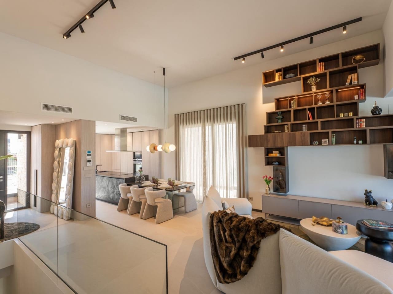 3 soverom Villa til salgs i Algorfa med svømmebasseng garasje - € 1 600 000 (Ref: 9941792)