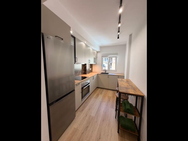 2 quarto Apartamento para venda em Avenida Habaneras - Curva de Palangre, Torrevieja - 230 000 € (Ref: 9944923)