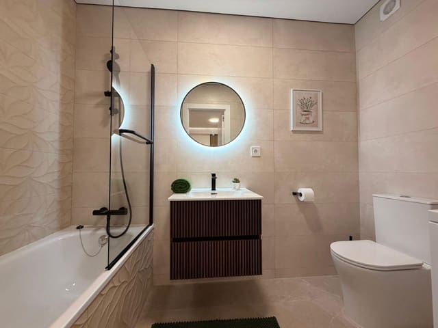 2 quarto Apartamento para venda em Avenida Habaneras - Curva de Palangre, Torrevieja - 230 000 € (Ref: 9944923)