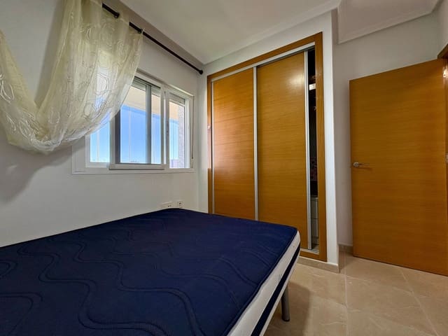 2 chambre Appartement à vendre à Puerto Deportivo, Guardamar del Segura avec piscine - 189 900 € (Ref: 9948904)