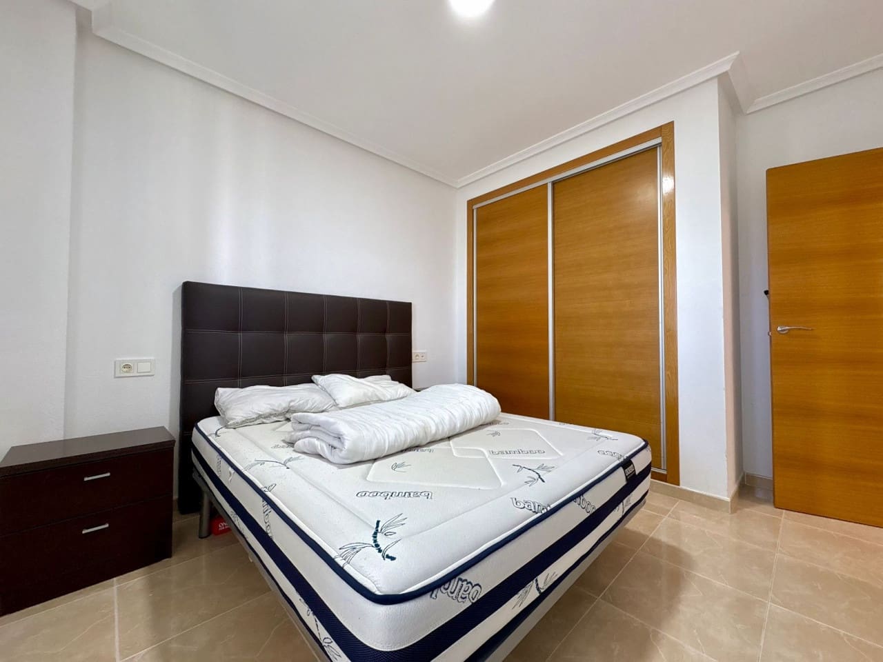 2 chambre Appartement à vendre à Guardamar del Segura avec piscine - 189 900 € (Ref: 9948904)