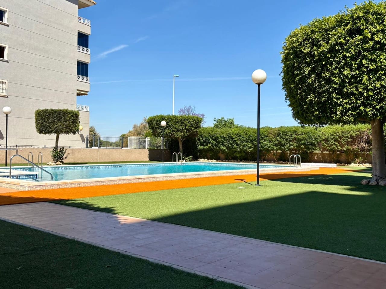 2 chambre Appartement à vendre à Guardamar del Segura avec piscine - 189 900 € (Ref: 9948904)