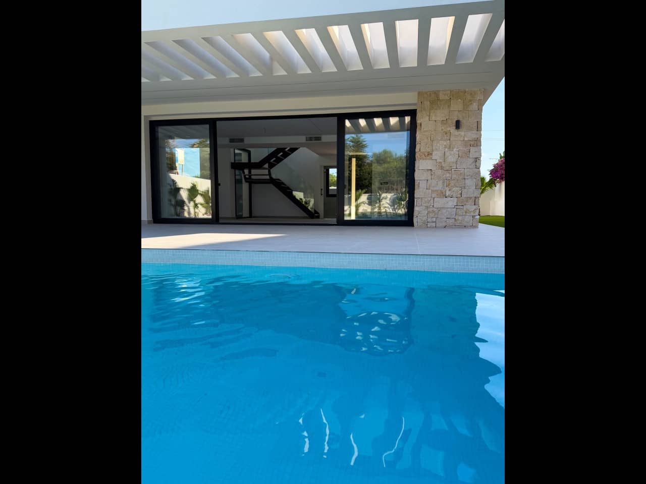 4 soverom Villa til salgs i Los Balcones med svømmebasseng garasje - € 895 000 (Ref: 9948905)