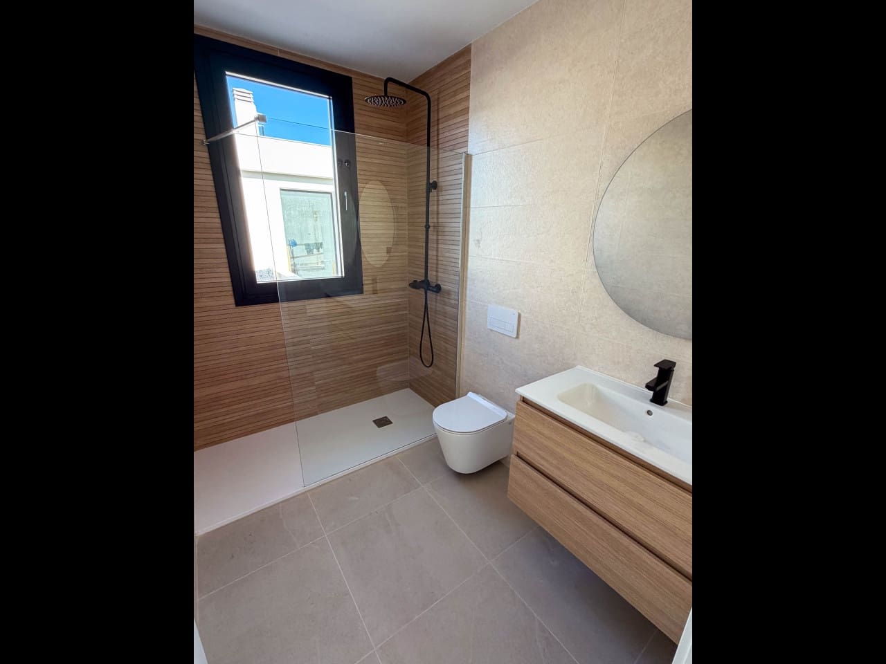 4 soverom Villa til salgs i Los Balcones med svømmebasseng garasje - € 895 000 (Ref: 9948905)