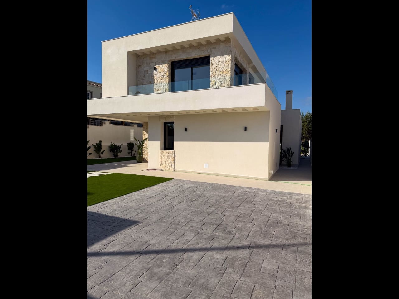 4 soverom Villa til salgs i Los Balcones med svømmebasseng garasje - € 895 000 (Ref: 9948905)