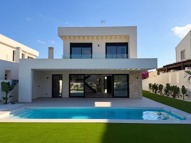 4 soverom Villa til salgs i Los Balcones med svømmebasseng garasje - € 895 000 (Ref: 9948905)