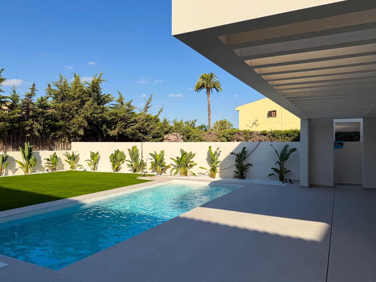4 soverom Villa til salgs i Los Balcones med svømmebasseng garasje - € 895 000 (Ref: 9948905)