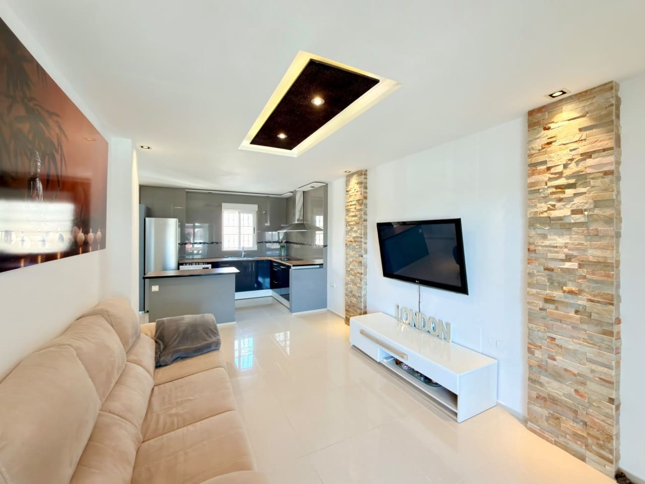 2 soveværelse Villa til salg i Orihuela Costa med swimmingpool - € 178.000 (Ref: 9952828)