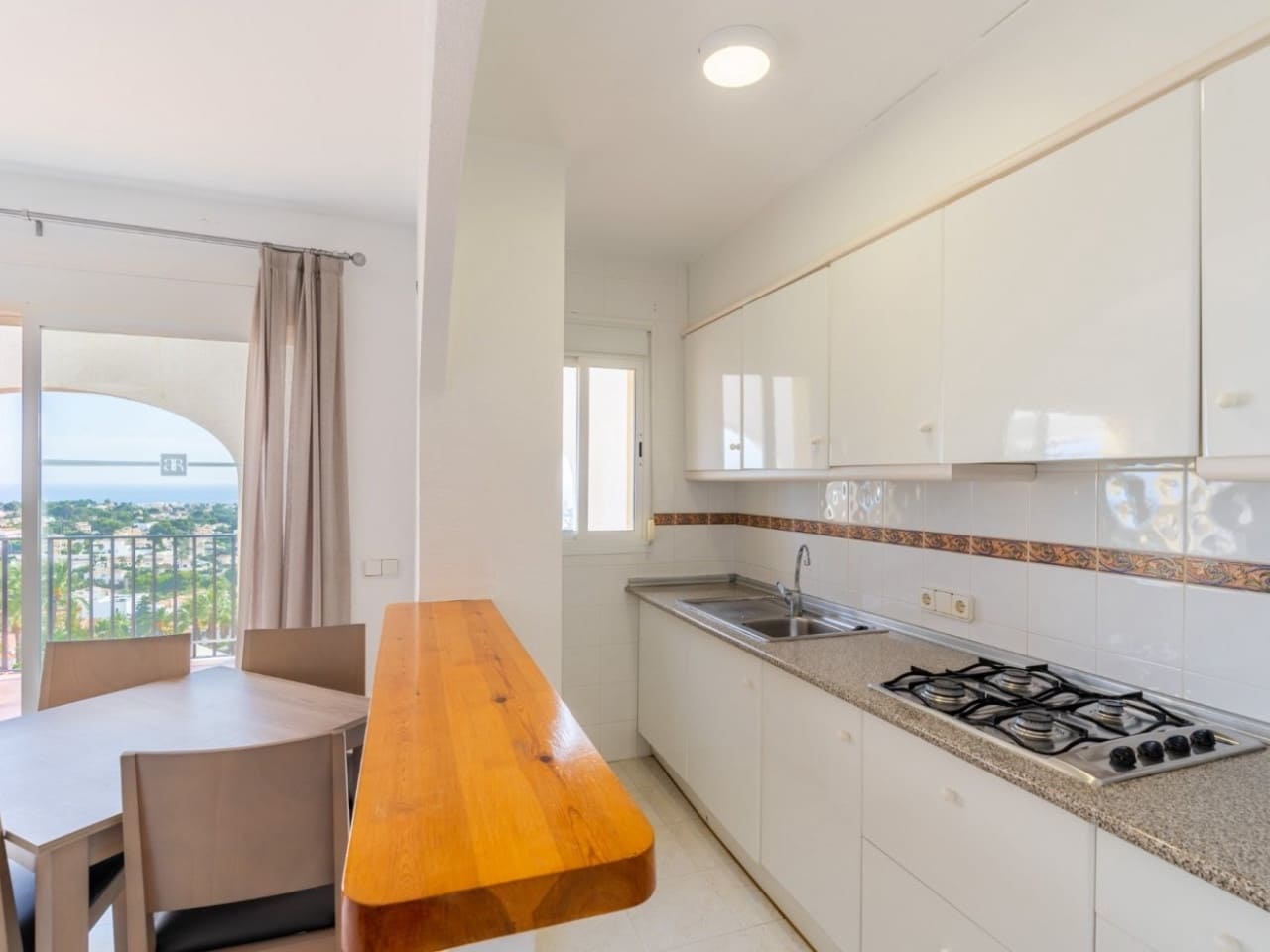 2 slaapkamer Villa te koop in Calpe / Calp met zwembad garage - € 240.000 (Ref: 9953810)