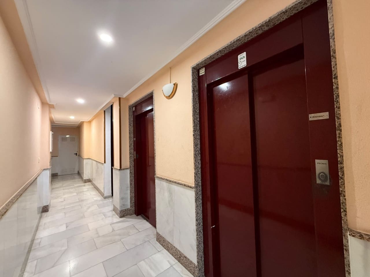2 soverom Leilighet til salgs i Torrevieja - € 179 900 (Ref: 9954596)