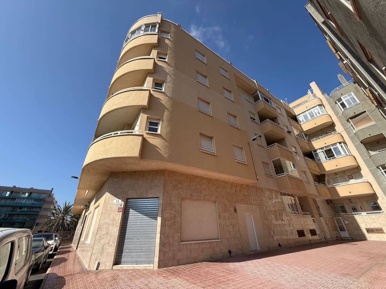 2 soverom Leilighet til salgs i Torrevieja - € 179 900 (Ref: 9954596)
