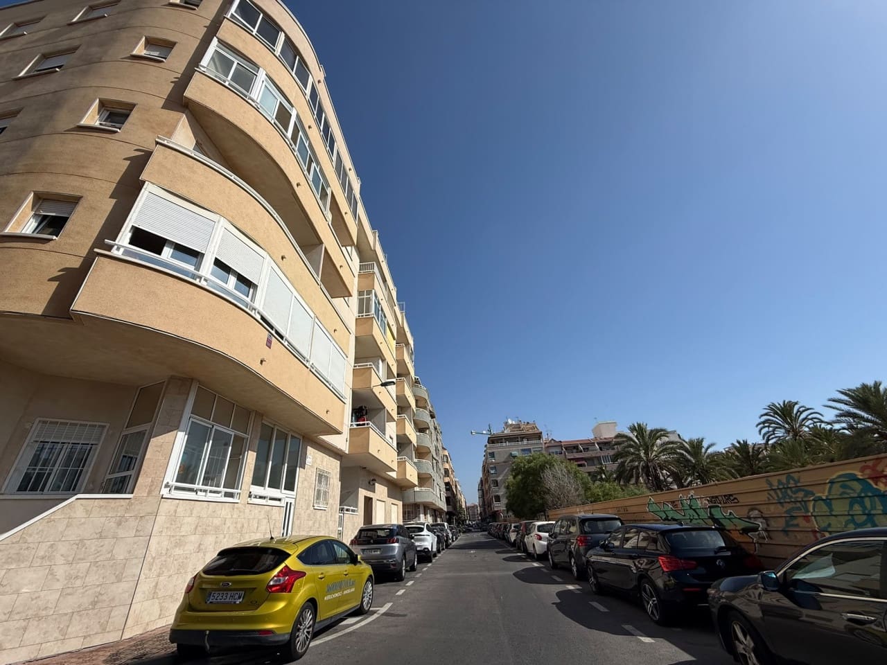 2 soverom Leilighet til salgs i Torrevieja - € 179 900 (Ref: 9954596)