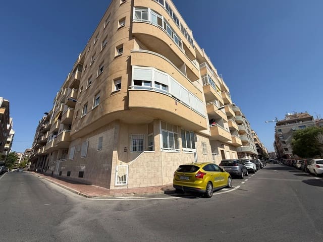 2 makuuhuone Huoneisto myytävänä paikassa Playa de los Locos, Torrevieja - 179 900 € (Ref: 9954596)
