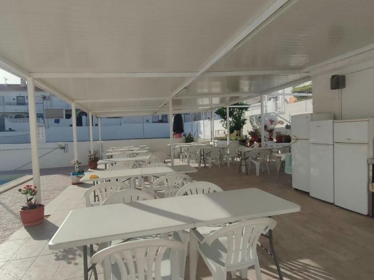 2 bedroom Townhouse for sale in Torrevieja with pool - € 229,900 (Ref: 9958398)