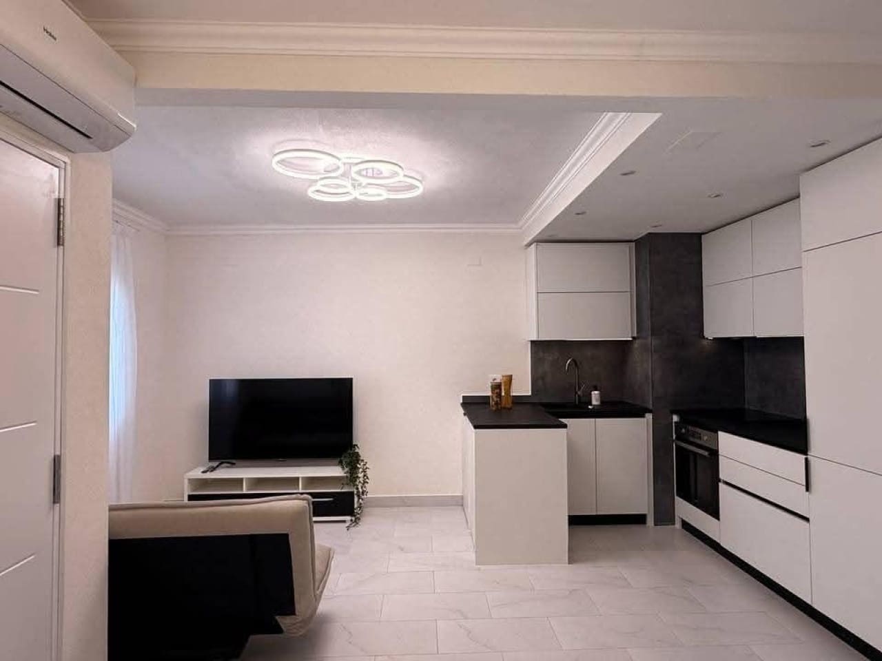 3 soverom Hus til salgs i Torrevieja med svømmebasseng - € 259 900 (Ref: 9958399)