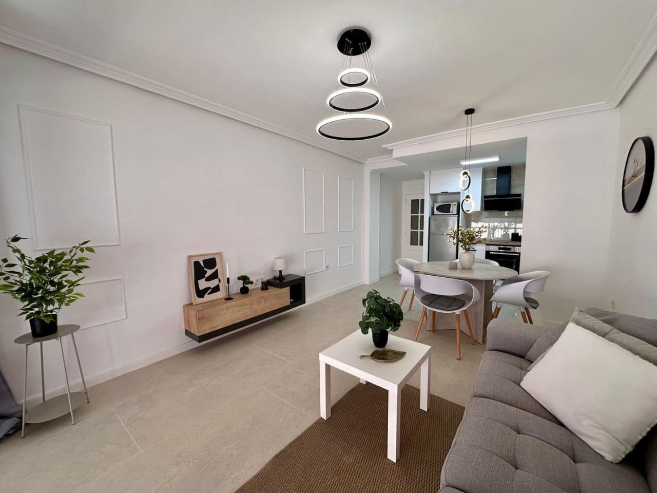 2 quarto Apartamento para venda em Torrevieja - 189 900 € (Ref: 9958401)