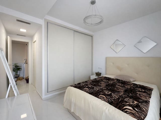 3 sypialnia Willa na sprzedaż w Villamartin, Orihuela z basenem - 460 000 € (Ref: 9964297)