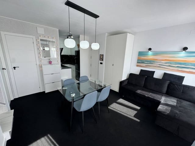 3 slaapkamer Villa te koop in El Chaparral - La Siesta - La Torreta, Torrevieja met zwembad garage - € 215.000 (Ref: 9973591)