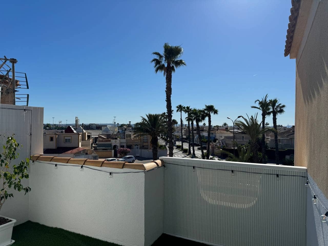 3 sovrum Villa till salu i Torrevieja med pool garage - 215 000 € (Ref: 9973591)