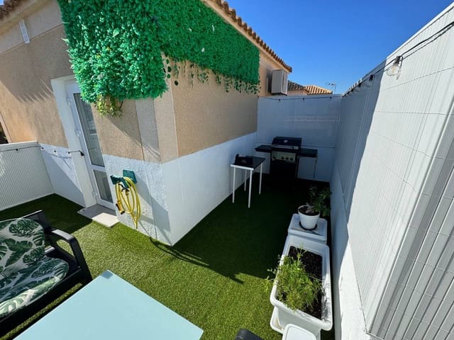 3 slaapkamer Villa te koop in El Chaparral - La Siesta - La Torreta, Torrevieja met zwembad garage - € 215.000 (Ref: 9973591)
