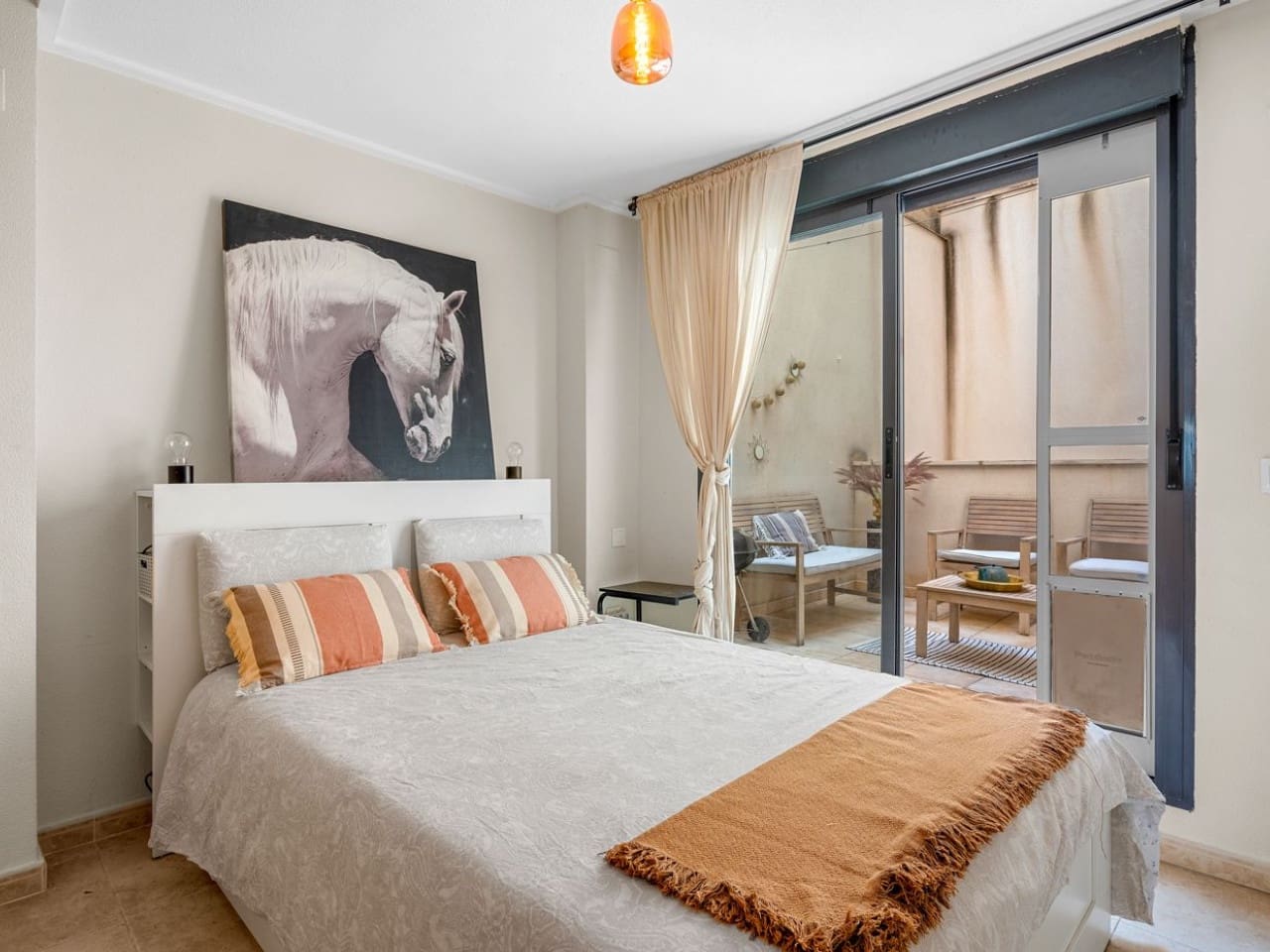 2 Zimmer Apartment zu verkaufen in Alicante / Alacant Stadt - 189.000 € (Ref: 9973592)