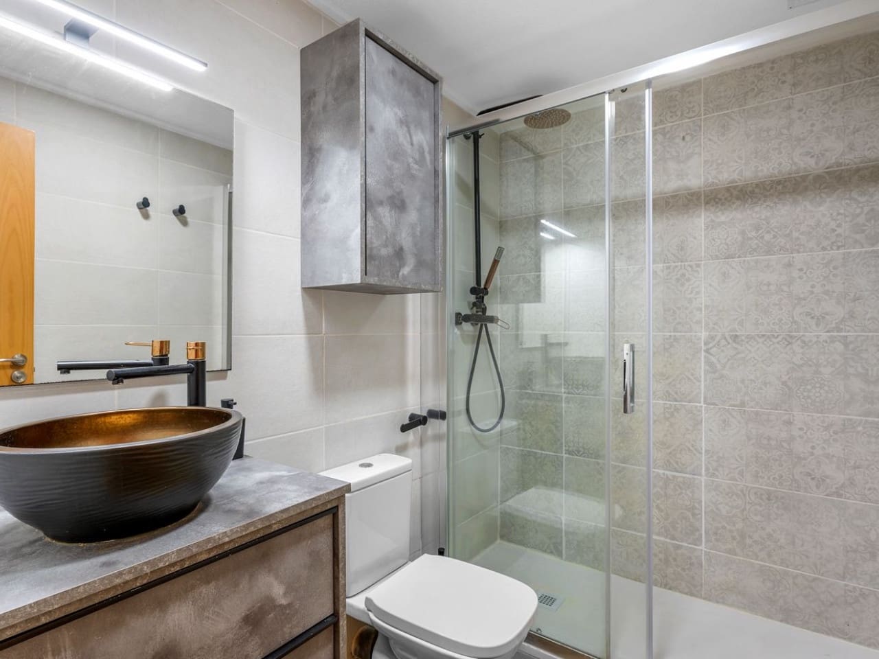 2 Zimmer Apartment zu verkaufen in Alicante / Alacant Stadt - 189.000 € (Ref: 9973592)