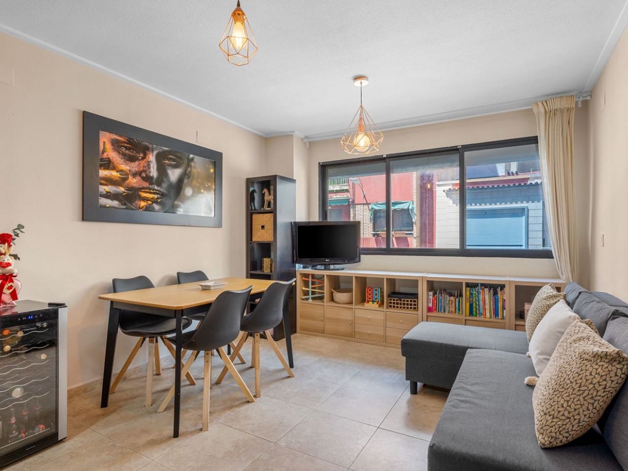 2 Zimmer Apartment zu verkaufen in Alicante / Alacant Stadt - 189.000 € (Ref: 9973592)