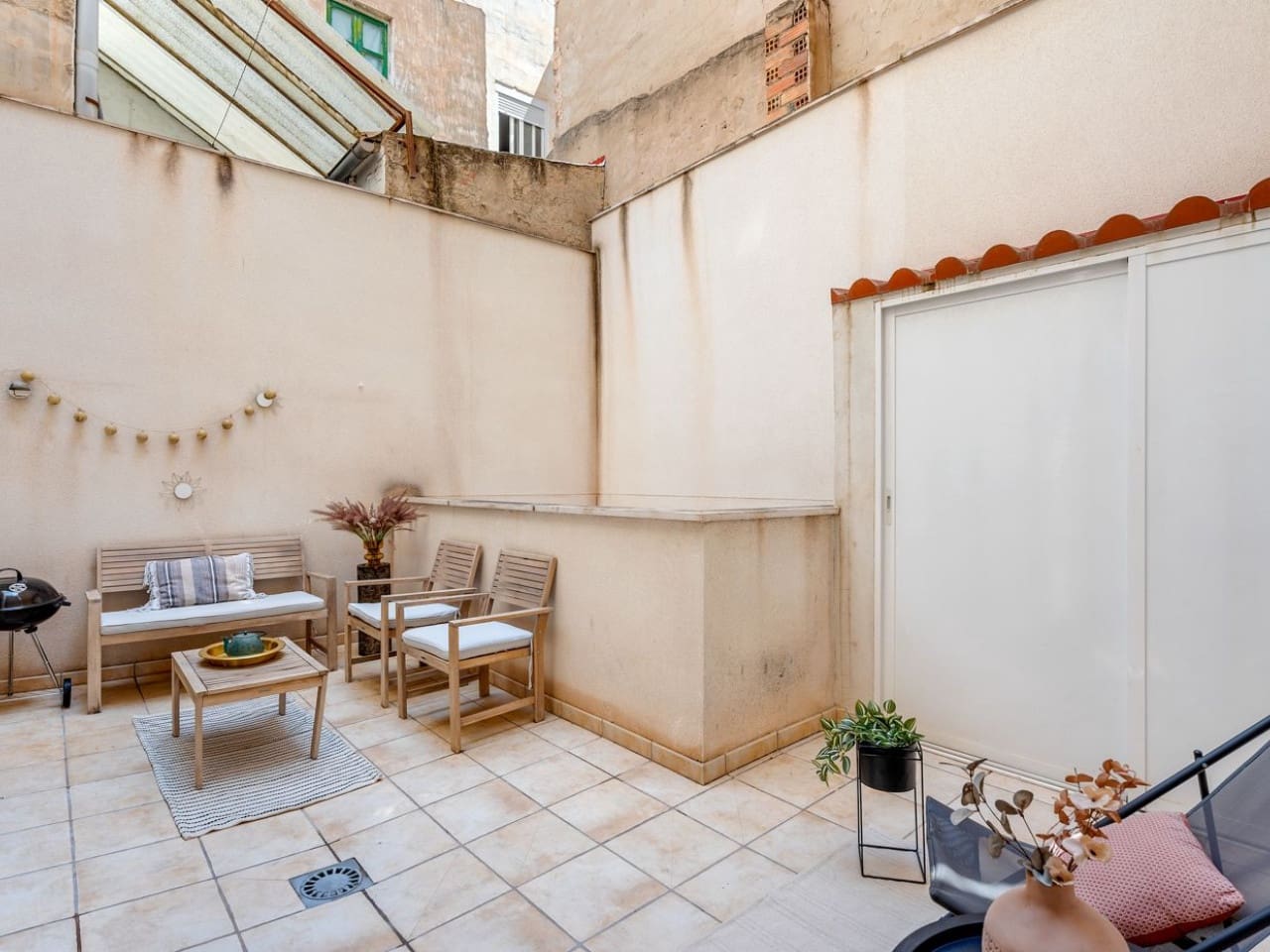2 Zimmer Apartment zu verkaufen in Alicante / Alacant Stadt - 189.000 € (Ref: 9973592)