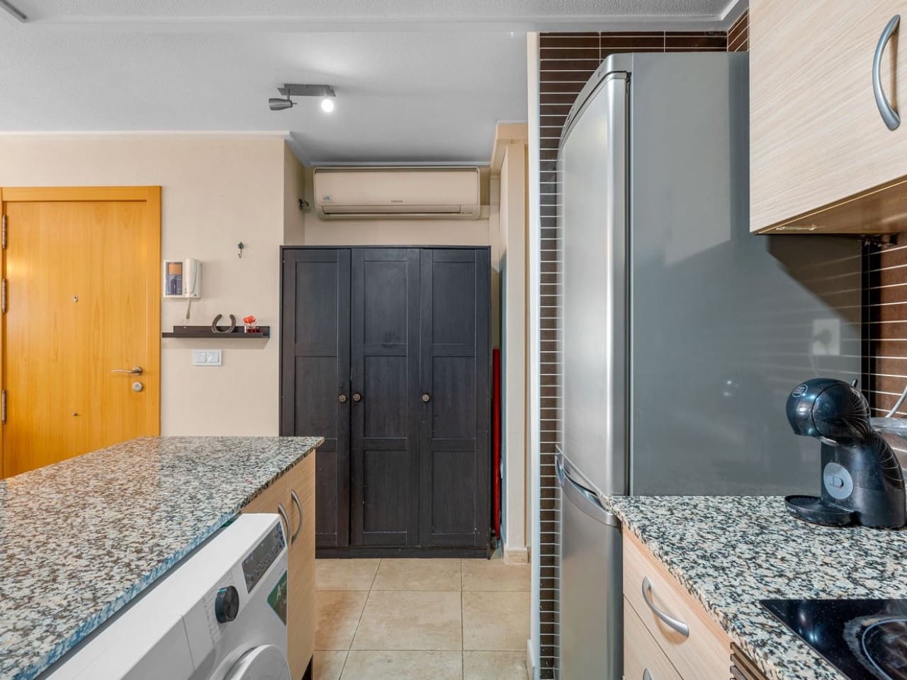 2 Zimmer Apartment zu verkaufen in Alicante / Alacant Stadt - 189.000 € (Ref: 9973592)