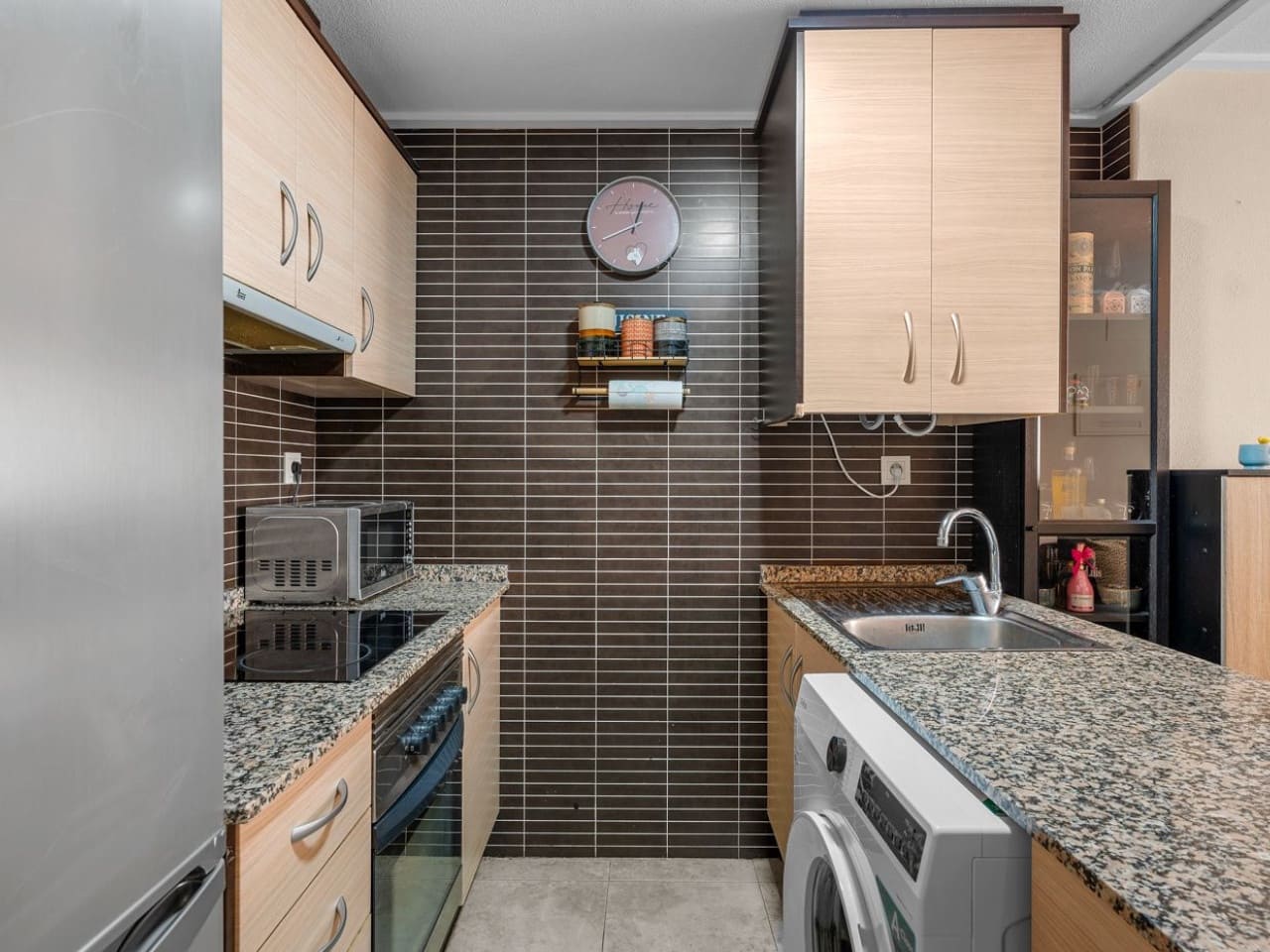 2 Zimmer Apartment zu verkaufen in Alicante / Alacant Stadt - 189.000 € (Ref: 9973592)