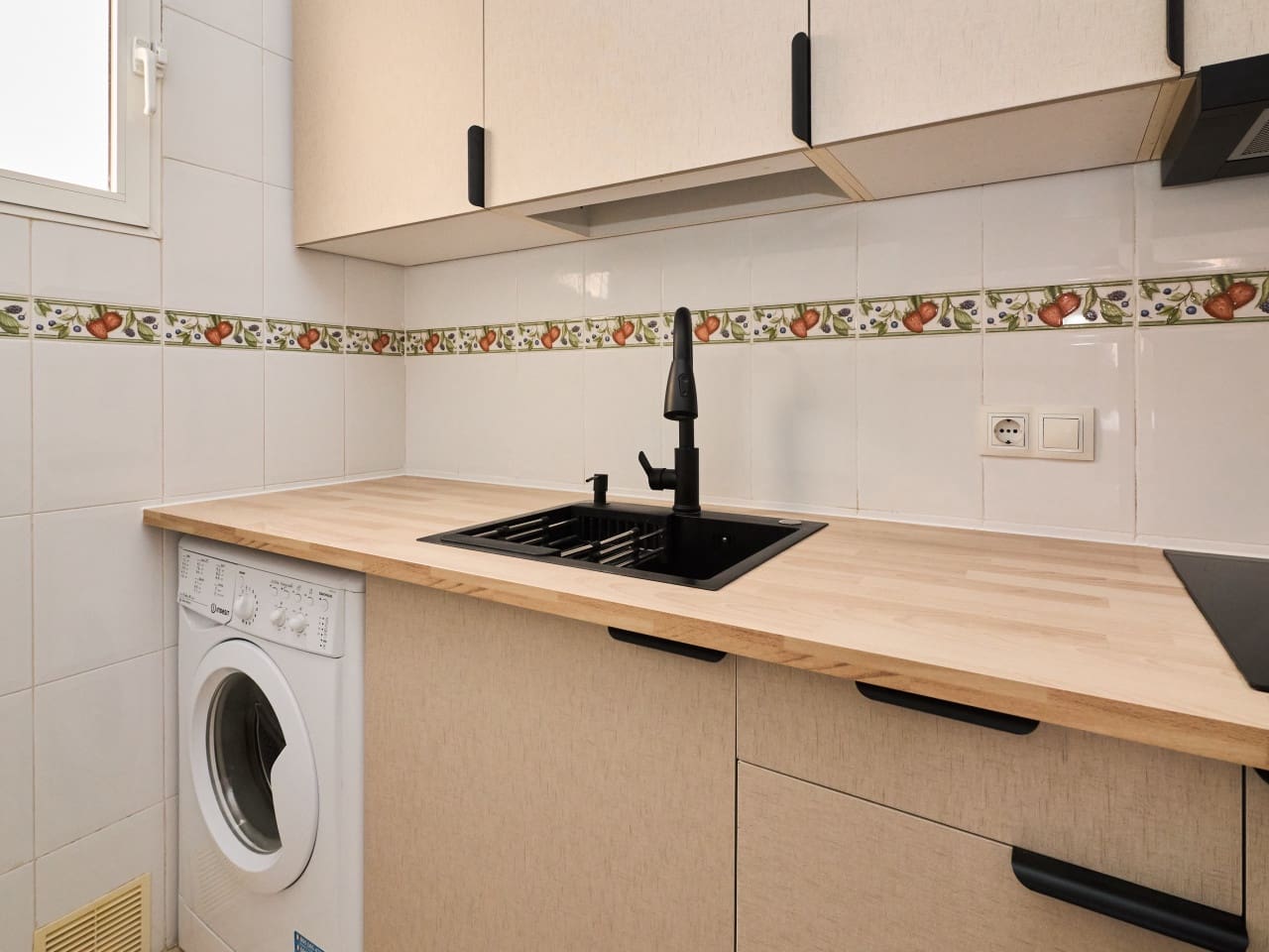 2 soverom Leilighet til salgs i Torrevieja med svømmebasseng - € 149 900 (Ref: 9973593)