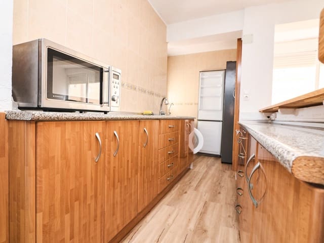 Apartamento de 2 habitaciones en Los Europeos, Torrevieja en venta - 159.000 € (Ref: 9975947)