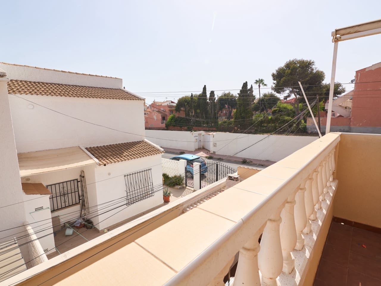 Casa de 3 habitaciones en Torrevieja en venta con piscina garaje - 295.000 € (Ref: 9976400)