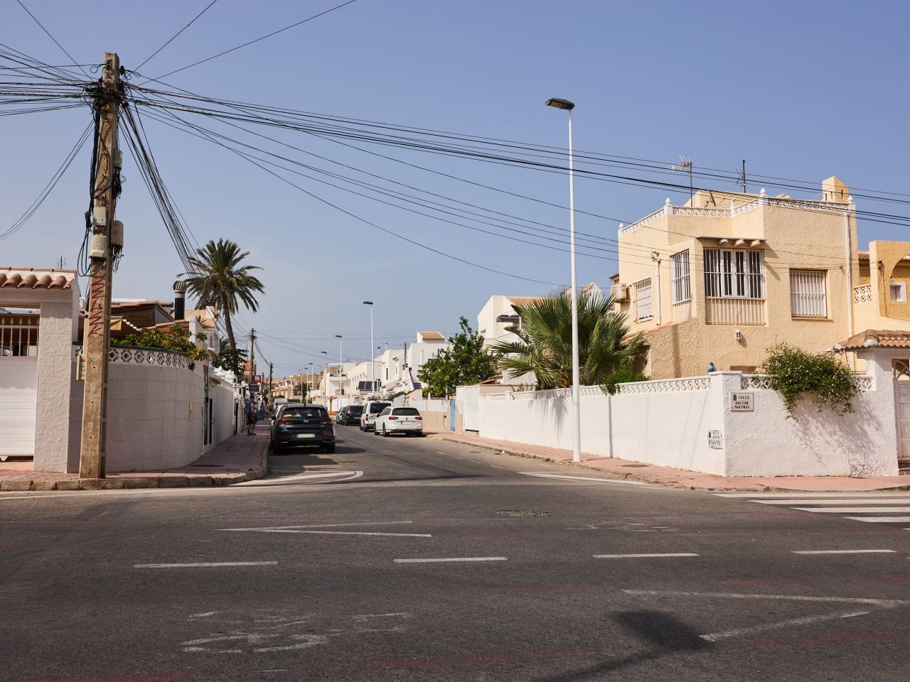 Casa de 3 habitaciones en Torrevieja en venta con piscina garaje - 295.000 € (Ref: 9976400)