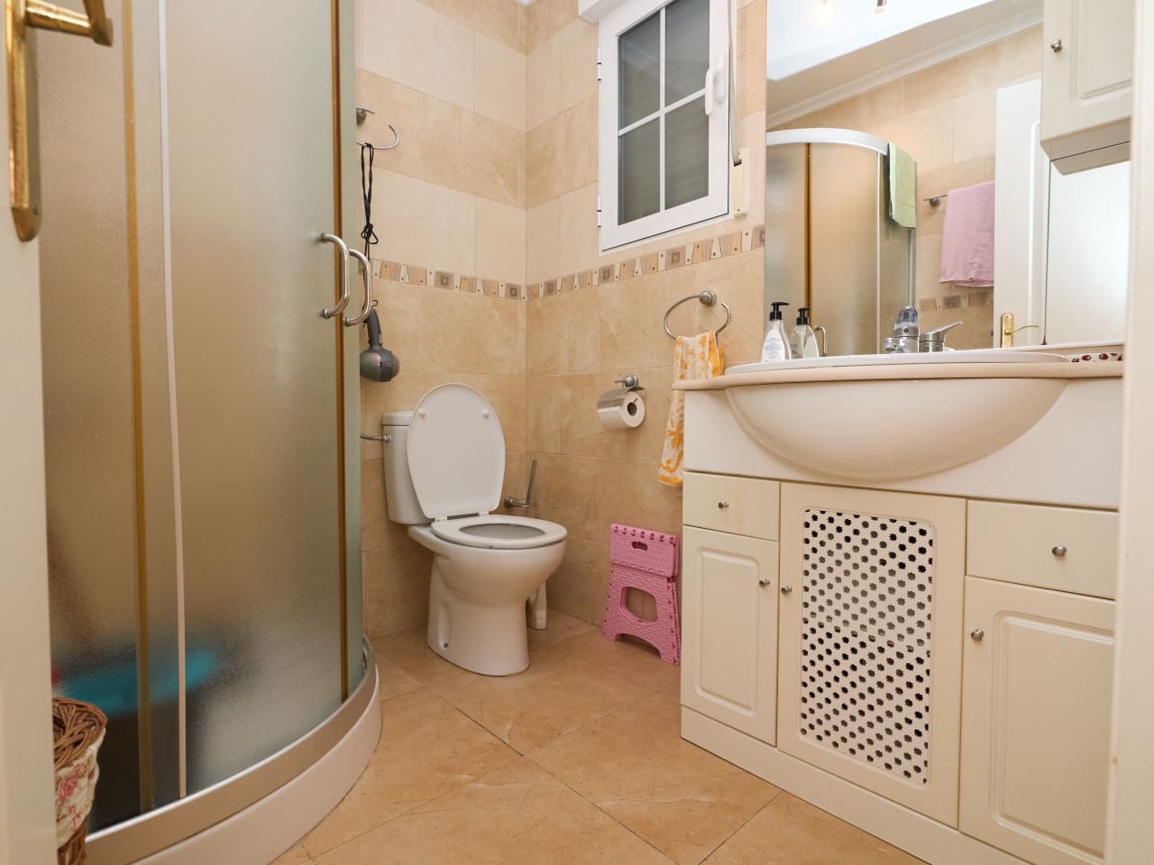 Casa de 3 habitaciones en Torrevieja en venta con piscina garaje - 295.000 € (Ref: 9976400)