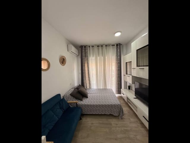 Leilighet til salgs i Playa de los Locos, Torrevieja - € 89 900 (Ref: 9981551)