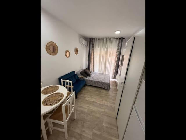 Leilighet til salgs i Playa de los Locos, Torrevieja - € 89 900 (Ref: 9981551)