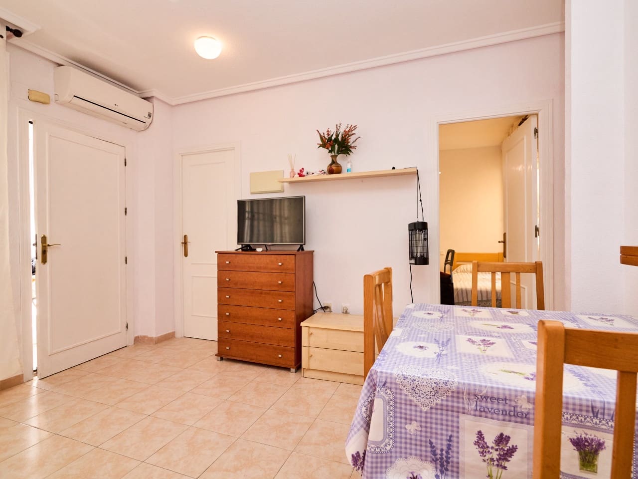 2 quarto Apartamento para venda em Torrevieja com piscina - 143 000 € (Ref: 9990096)