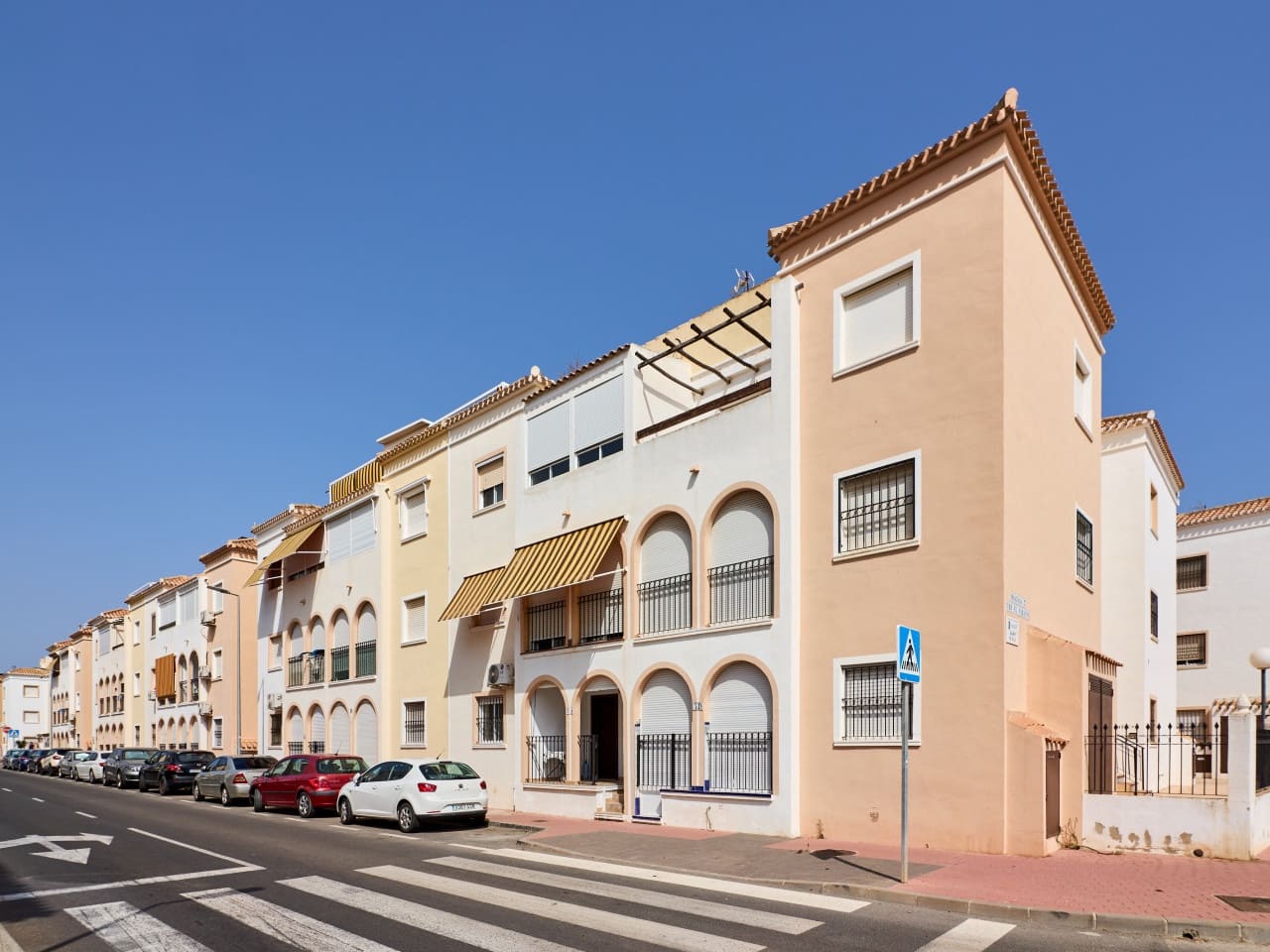 2 quarto Apartamento para venda em Torrevieja com piscina - 143 000 € (Ref: 9990096)