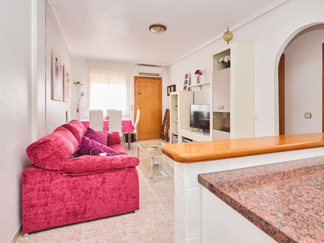 2 quarto Moradia para venda em Torrevieja com piscina - 155 000 € (Ref: 9990097)