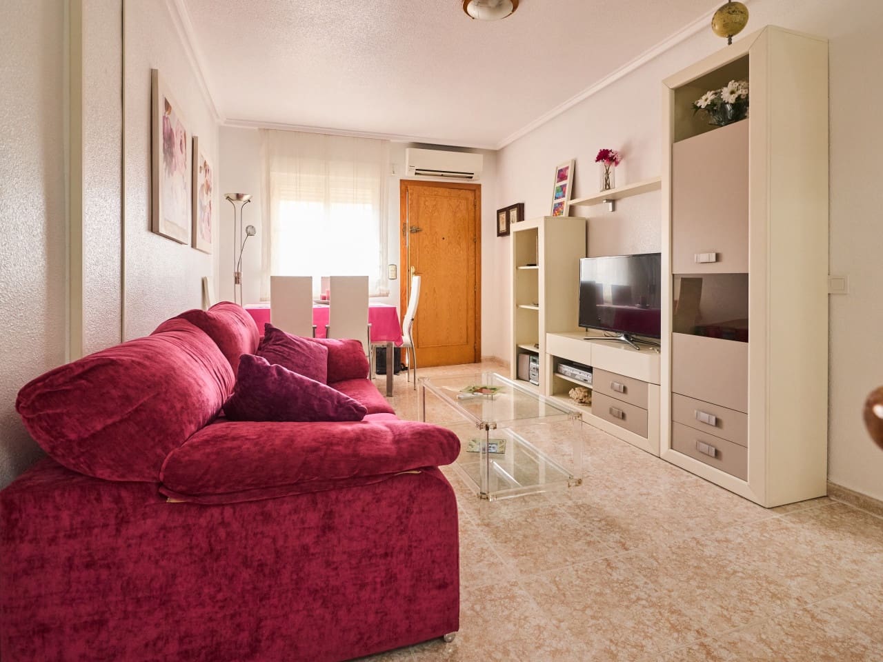 2 quarto Moradia para venda em Torrevieja com piscina - 155 000 € (Ref: 9990097)