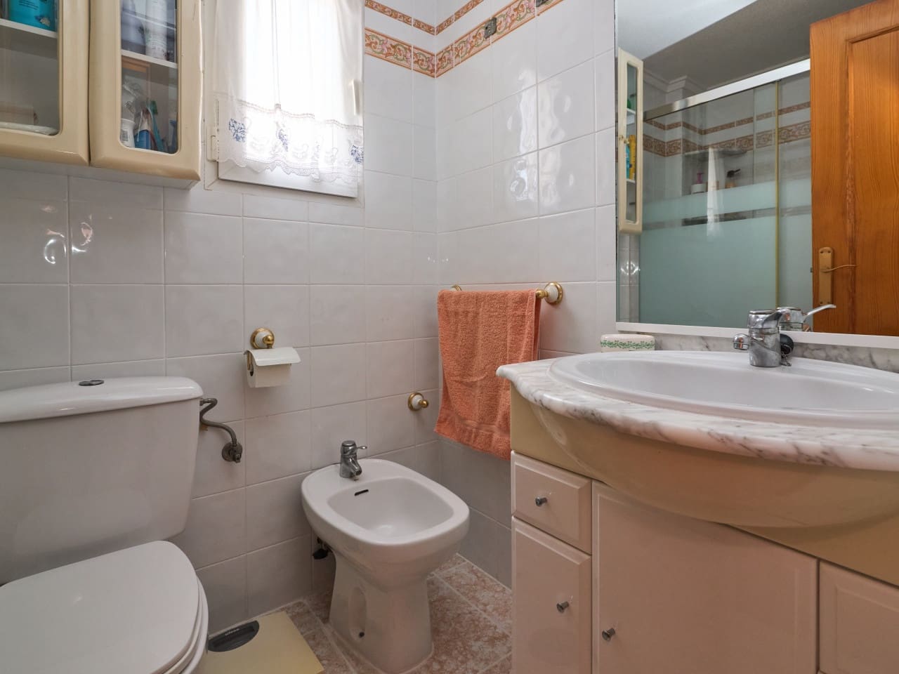 2 quarto Moradia para venda em Torrevieja com piscina - 155 000 € (Ref: 9990097)