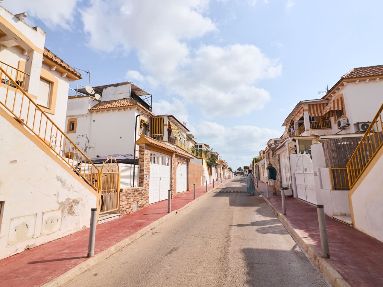 2 quarto Moradia para venda em Torrevieja com piscina - 155 000 € (Ref: 9990097)