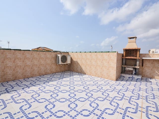 2 Zimmer Villa zu verkaufen in Parque de las Naciones, Torrevieja mit Pool - 155.000 € (Ref: 9990097)