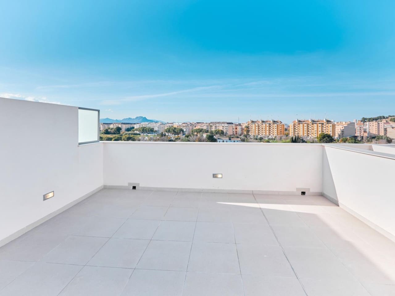 1 sypialnia Apartament na sprzedaż w Denia z basenem garażem - 299 000 € (Ref: 9994671)