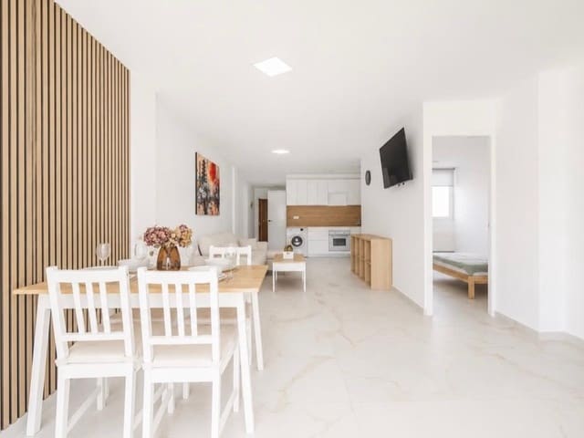 3 soveværelse Lejlighed til salg i Playa del Acequión, Torrevieja - € 249.900 (Ref: 9994673)