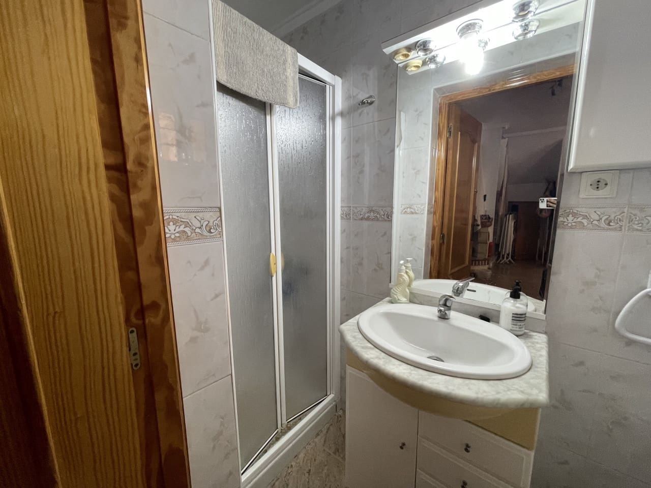 Casa de 3 habitaciones en Torrevieja en venta con garaje - 219.000 € (Ref: 9997776)