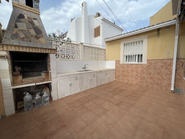 Casa de 3 habitaciones en Los Frutales, Torrevieja en venta con garaje - 219.000 € (Ref: 9997776)