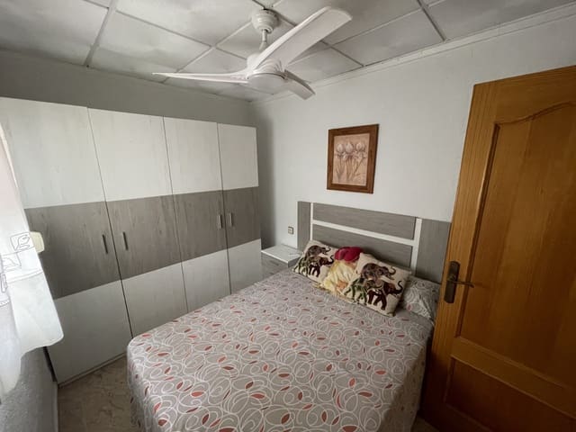 Casa de 3 habitaciones en Los Frutales, Torrevieja en venta con garaje - 219.000 € (Ref: 9997776)
