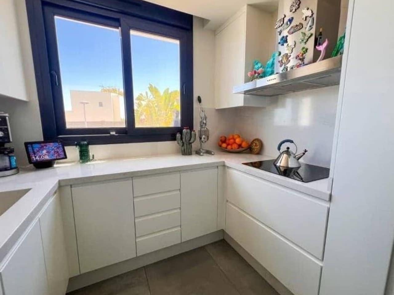 3 sypialnia Willa na sprzedaż w Los Balcones z basenem garażem - 620 000 € (Ref: 9999488)